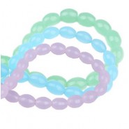 Oval glass beads